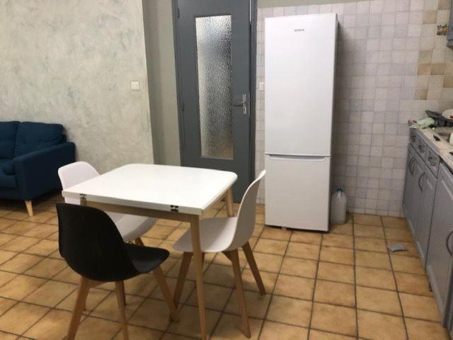 Hoche Daire Coursan Dış mekan fotoğraf